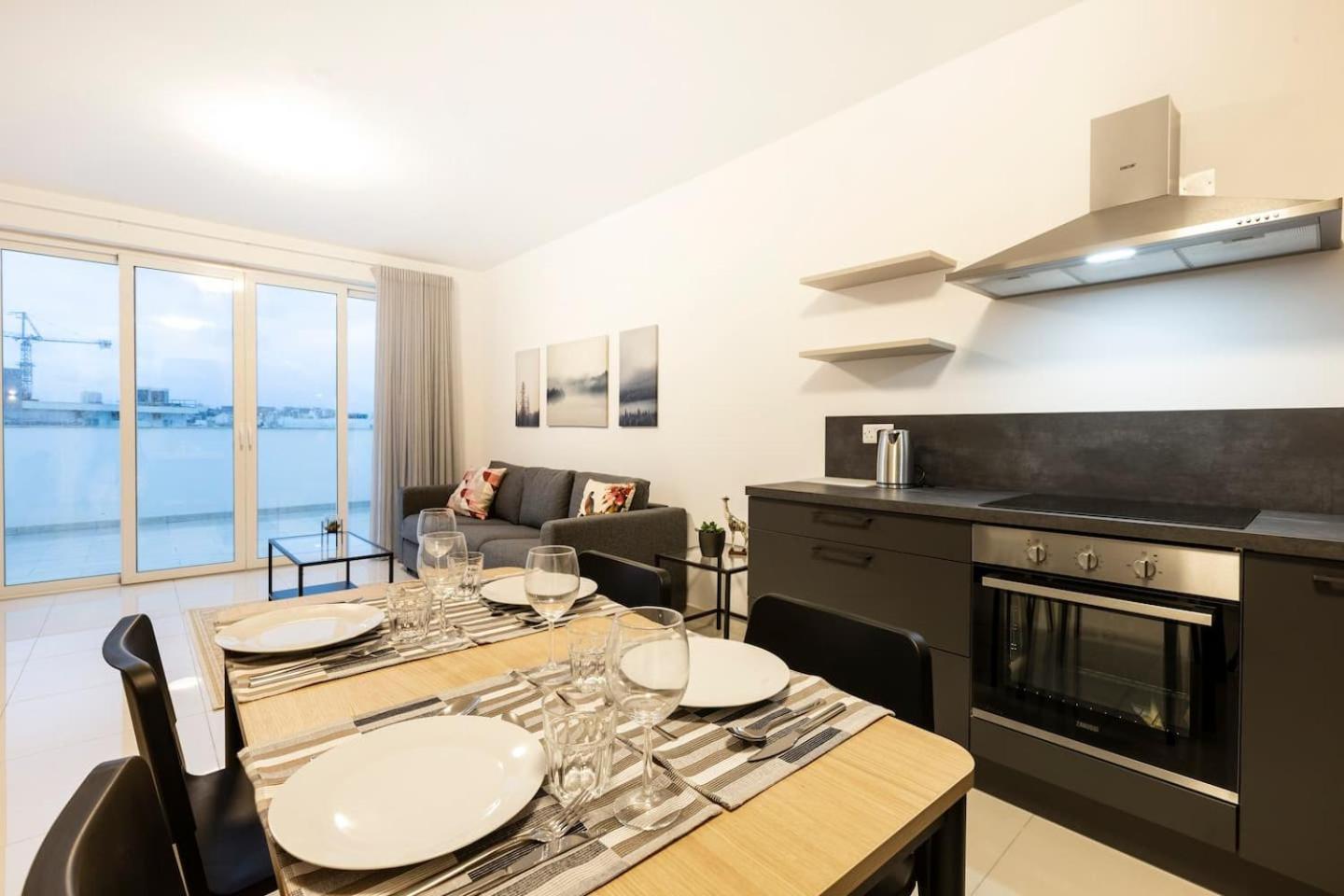 Beautiful Central Penthouse 1Br Ta Xbiex Dış mekan fotoğraf