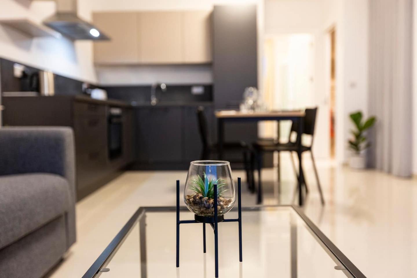 Beautiful Central Penthouse 1Br Ta Xbiex Dış mekan fotoğraf